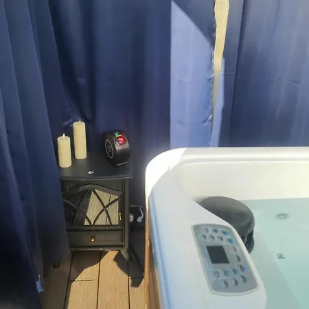 Ibiza Dosrius * Canyamas