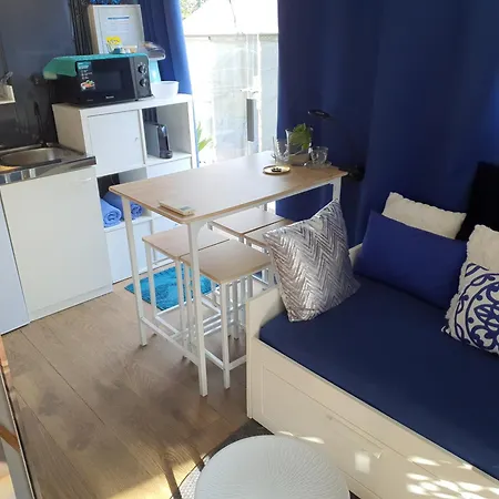 Ibiza Dosrius Apartman *